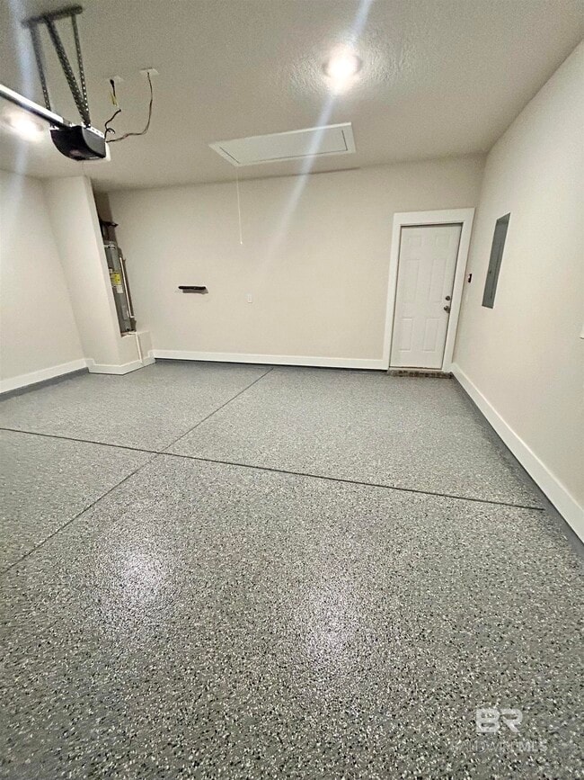 Building Photo - 8708 Sea Star Cir