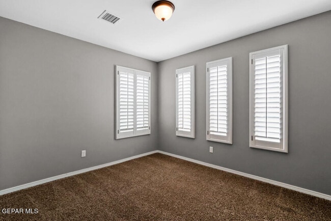 Building Photo - 1908 Thomas Lackland St