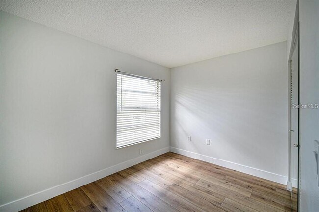 Building Photo - 4110 38th Ave W