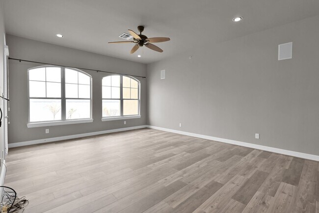 Building Photo - 17040 FM 1097