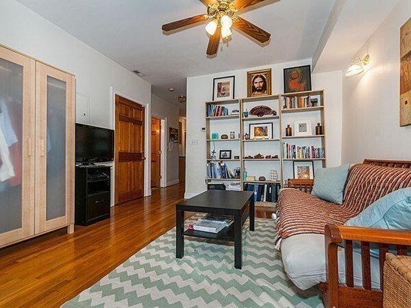 Building Photo - 43 Thorndike St