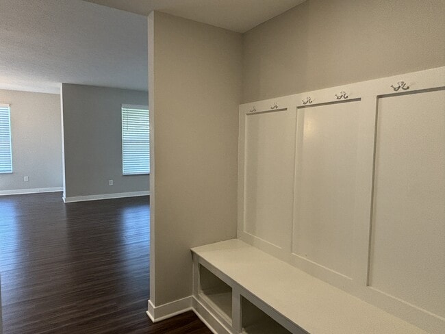 Building Photo - 5898 Weldra Dr