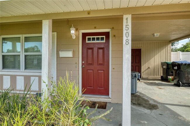 Building Photo - 1508 Montcalm St