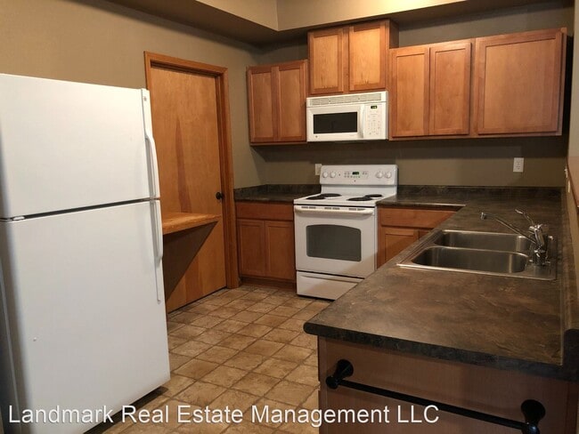 Building Photo - 1026 22nd St