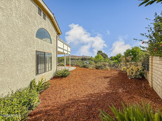Building Photo - 2568 Picadilly Cir