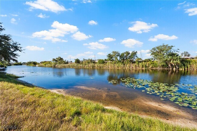 Building Photo - 3078 NW 4th Pl