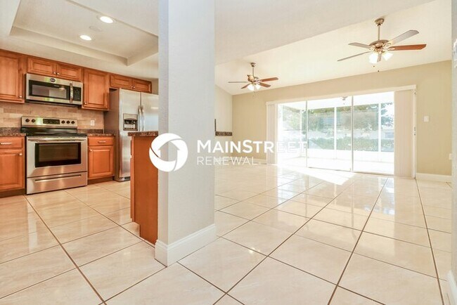 Building Photo - 3 Bedroom Pet-Friendly Home in Port Richey...