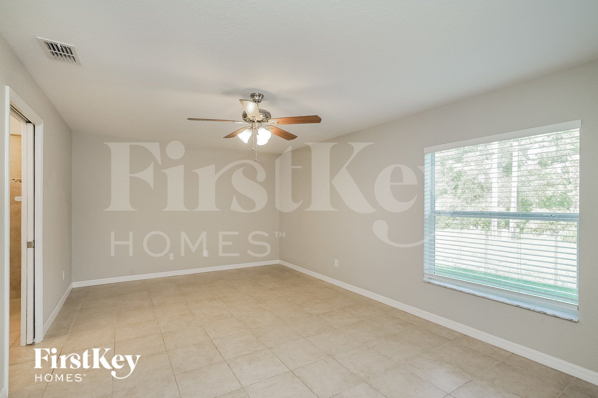 Building Photo - 3595 Gillot Blvd