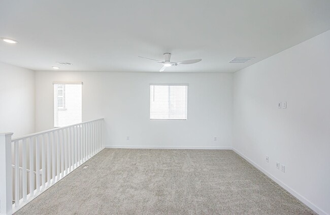 Building Photo - Brand New Home