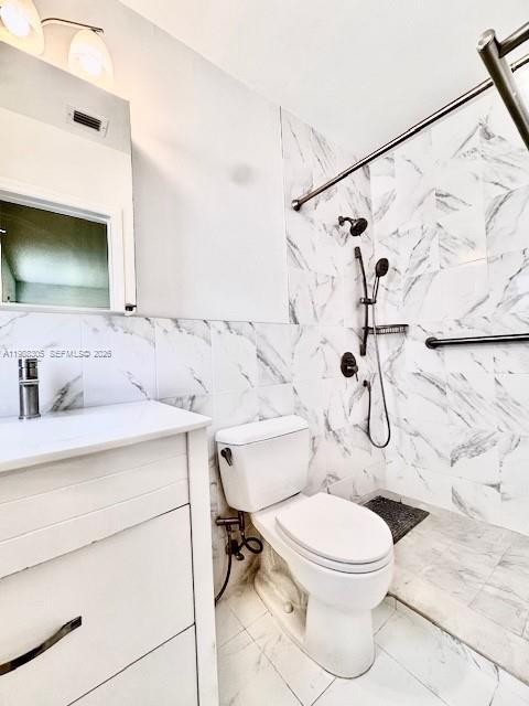 Building Photo - 1128 SW 21st Ave