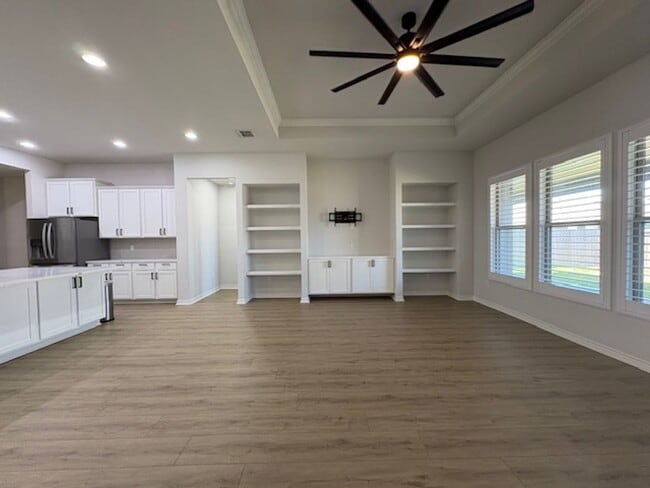 Building Photo - GORGEOUS NEWER HOME NEAR OSO BAY PRESERVE - MILITARY SPECIAL!