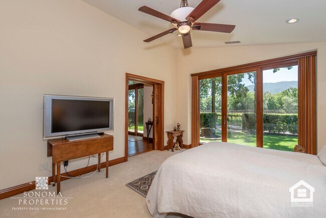 Building Photo - Stunning 4 Bedroom / 2 Bathroom Home Surrounded by Vineyards & Breathtaking Views