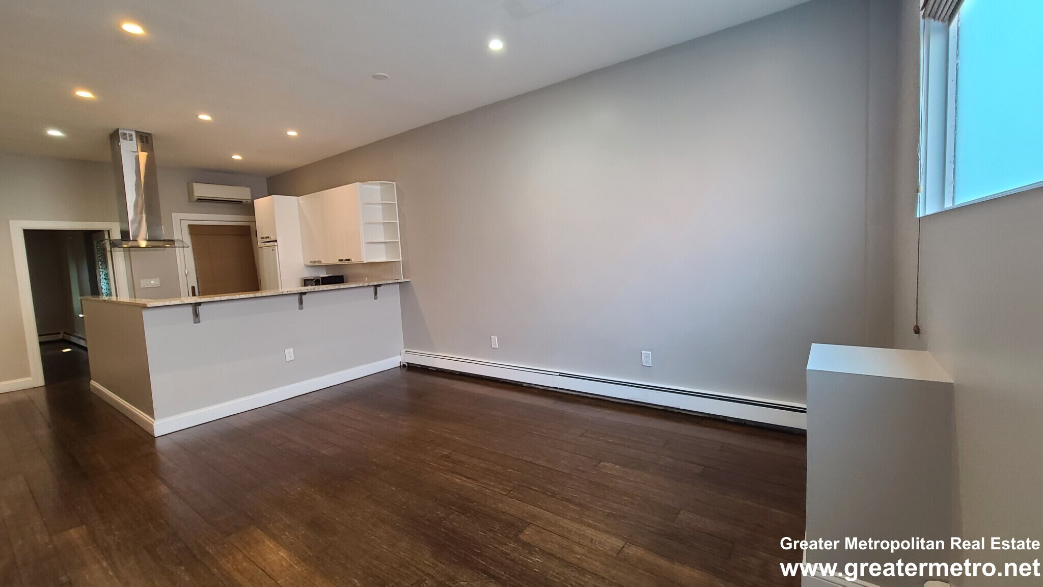 Building Photo - 99 Endicott St