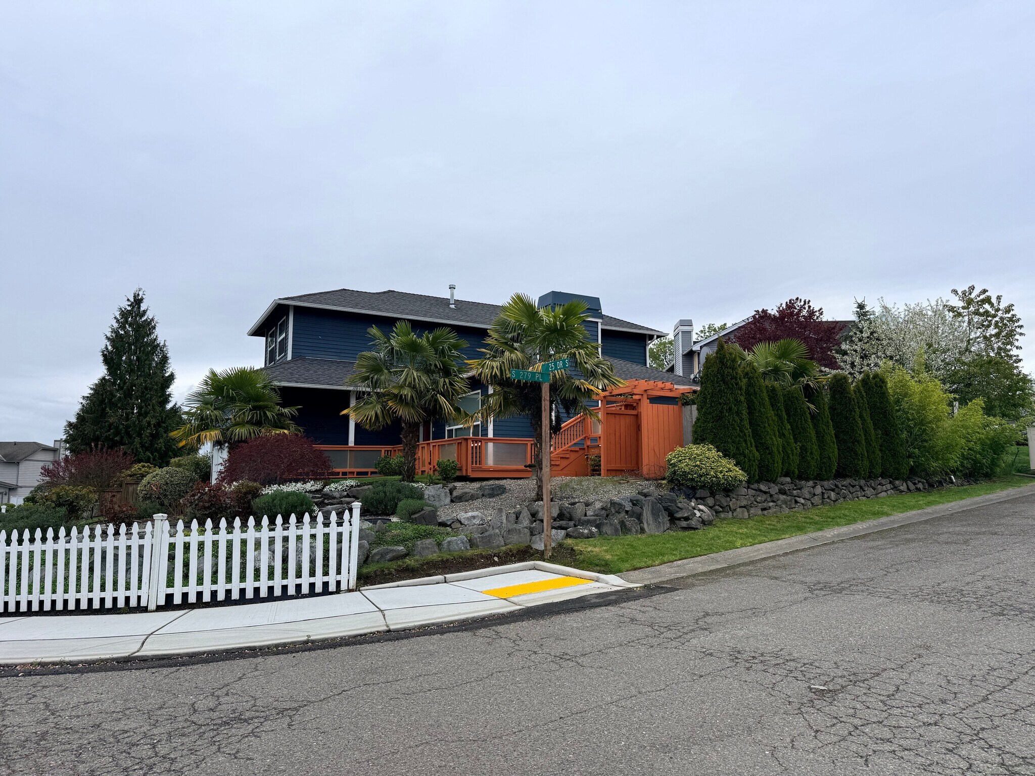 Building Photo - 27840 25th Dr S