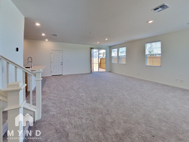 Building Photo - 8207 C Lopez Jr Wy