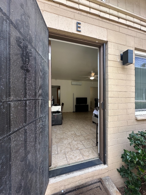 Building Photo - 931 Grand Ave