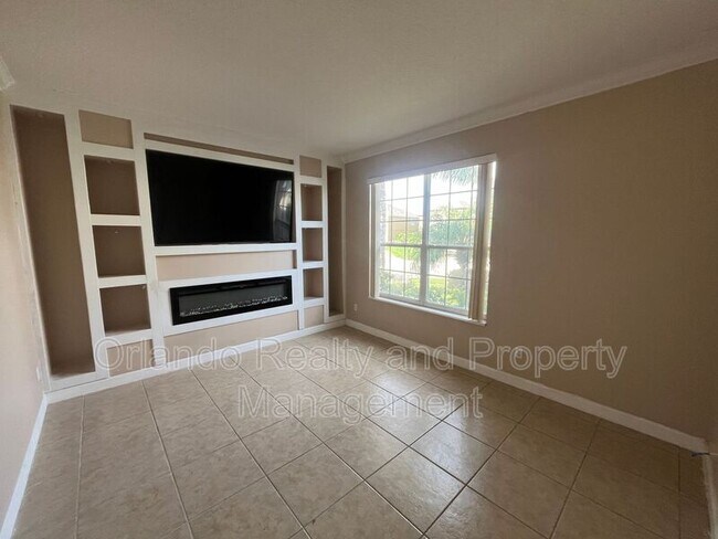 Building Photo - 2742 Cardassi Dr