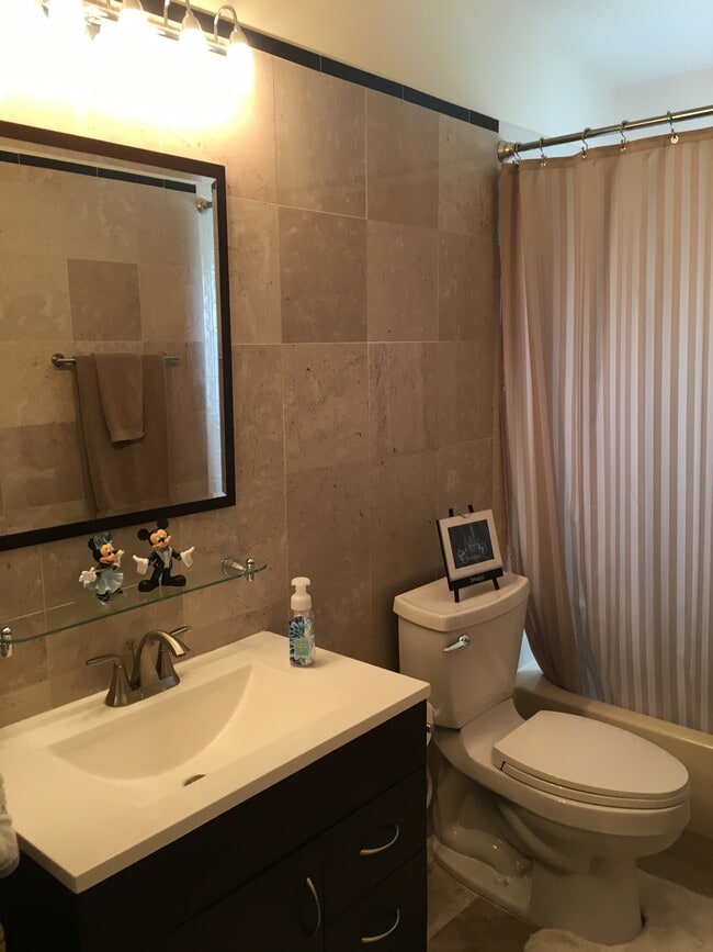 Building Photo - 2712 Stone Oak Dr