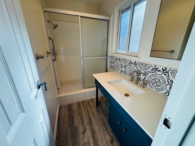 Building Photo - Ready to Fall in Love with Home Again?