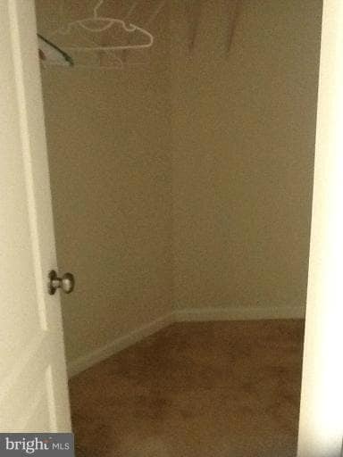 Building Photo - 6303 Soueid St