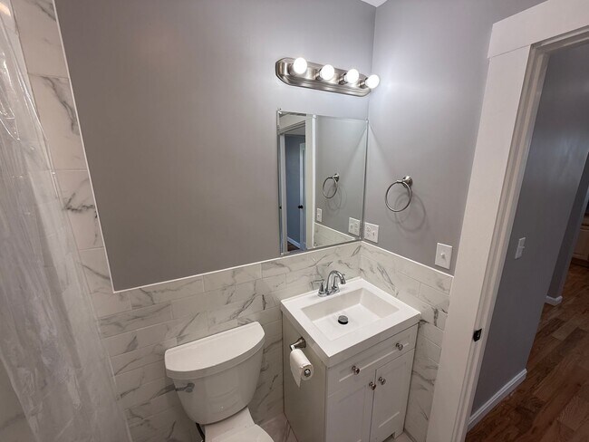 Building Photo - 35har