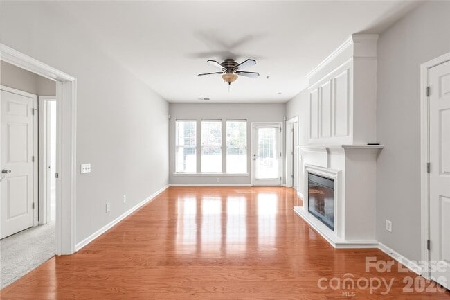 Building Photo - 15007 Santa Lucia Dr