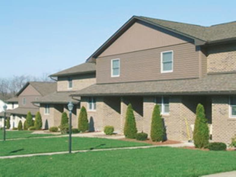 Trotwood Manor 612 Woodmere Dr New Stanton PA 15672 Apartment Finder