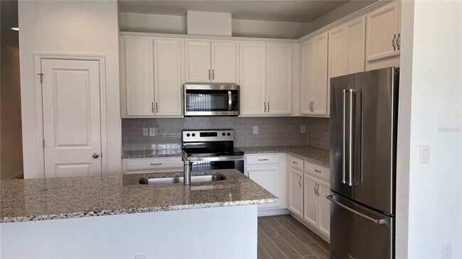 Building Photo - 2367 White Cedar Wy