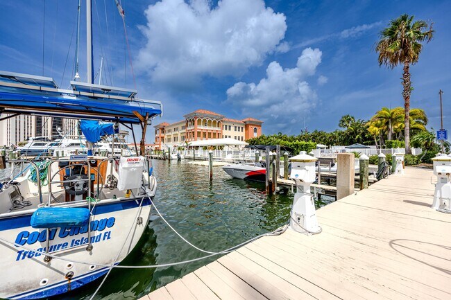Building Photo - 500 Treasure Island Causeway