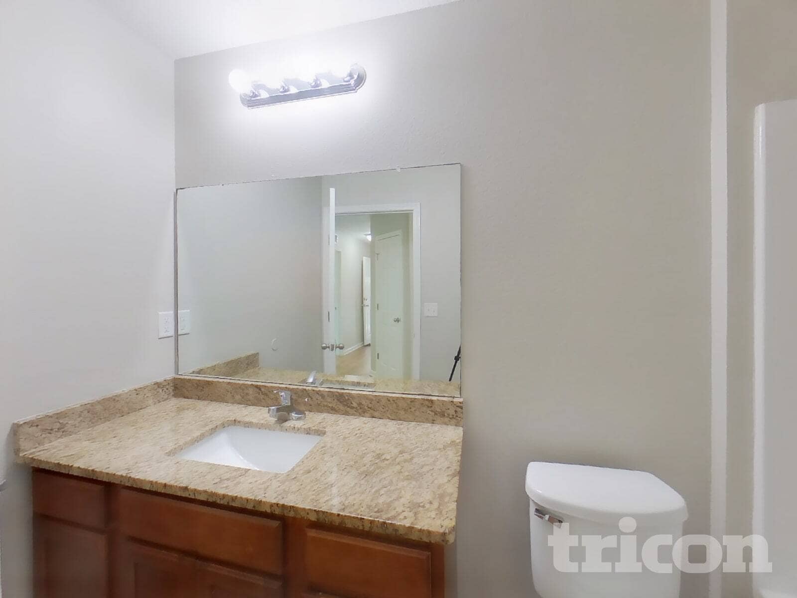 Building Photo - 4480 Glendas Meadow Dr