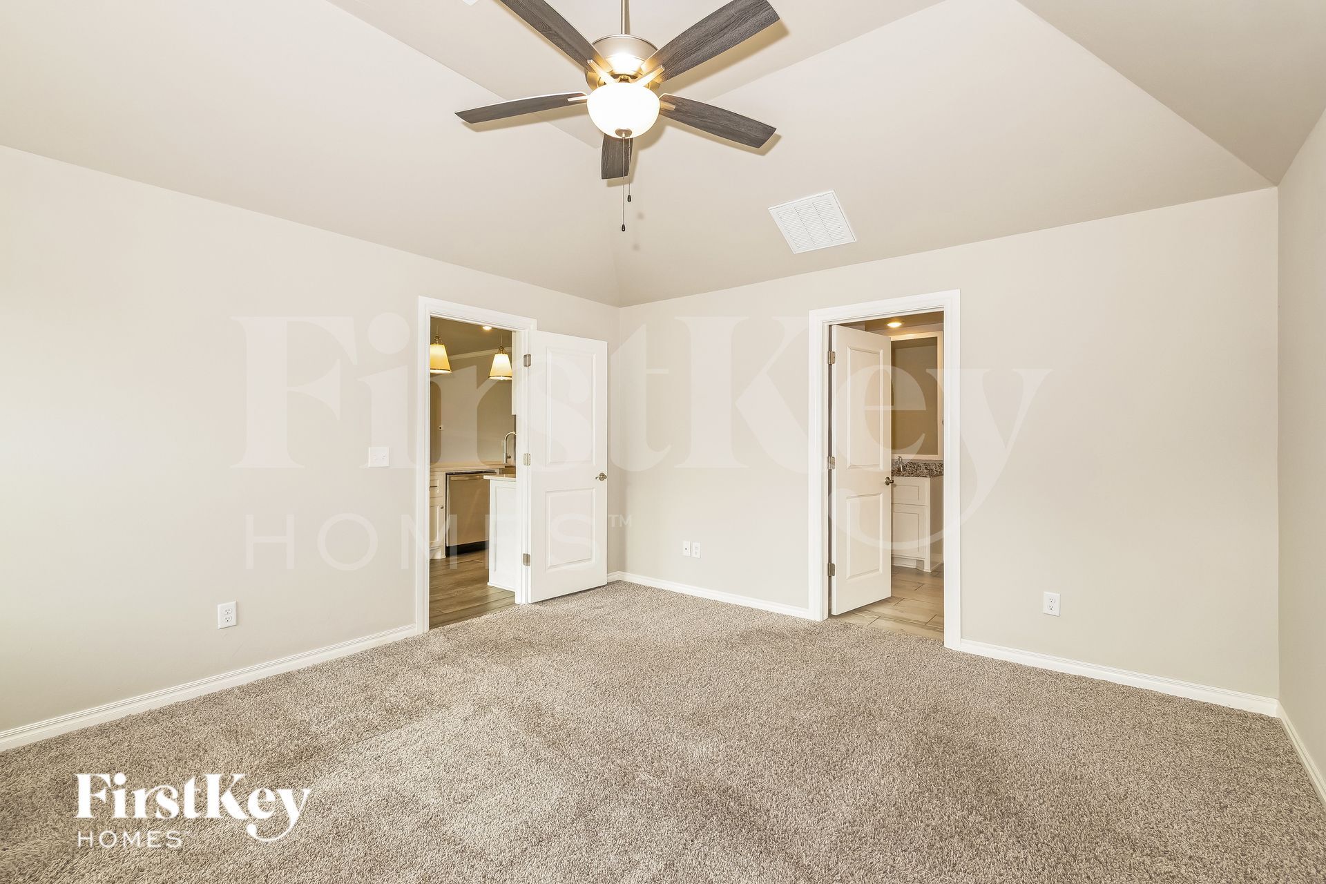 Building Photo - 616 Texoma Dr