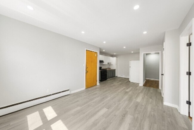 Building Photo - 1213 Roselle St