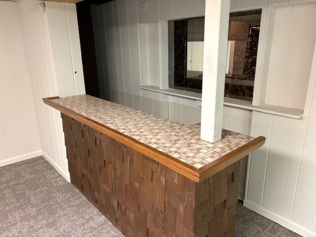 Building Photo - 418 N Service Rd