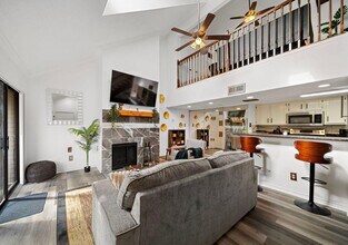 Building Photo - 2300 Old Spanish Trl