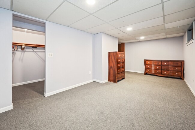 Building Photo - 138 Wildwood Cir