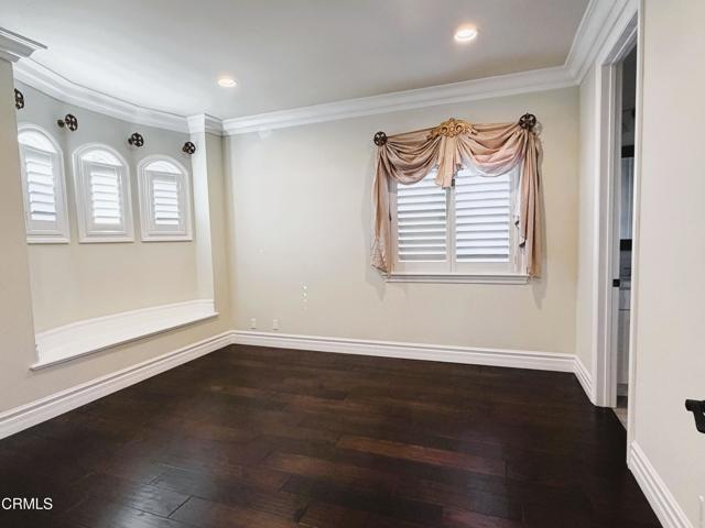 Building Photo - 5020 Camellia Ave