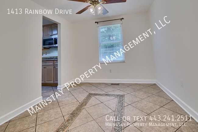 Building Photo - 1413 Rainbow Dr
