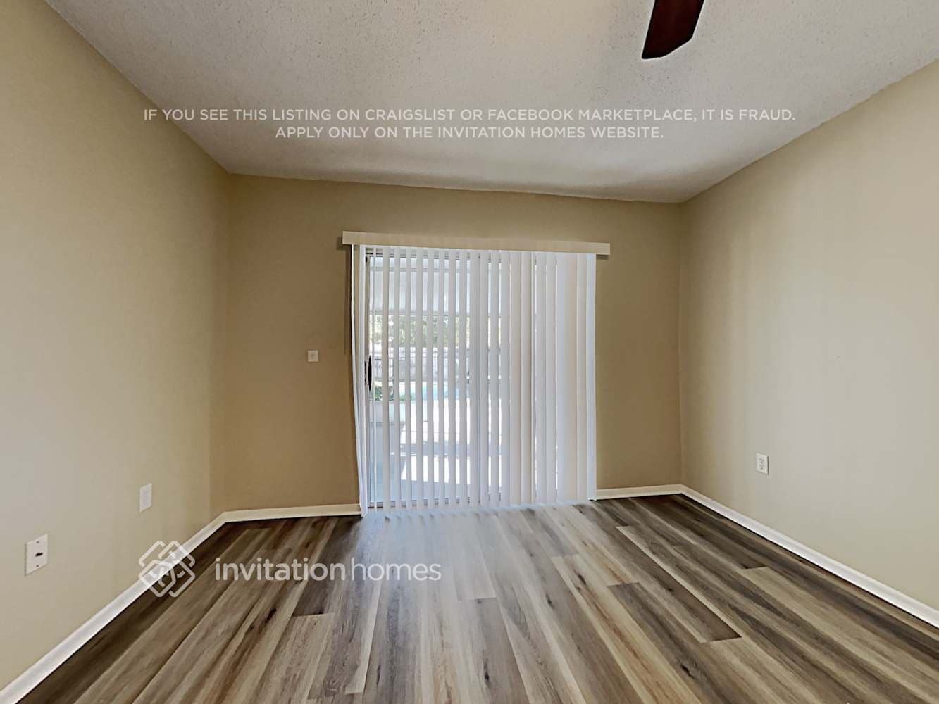 Building Photo - 620 Swallow Dr