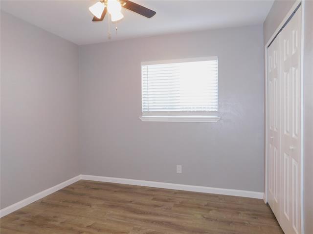 Building Photo - 1524 Carnation Dr