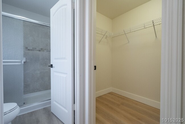 Building Photo - Available now!  Beautifully upgraded 4-bdr...