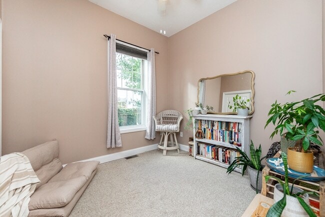 Building Photo - 224 Salem St