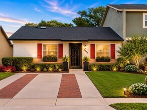 Building Photo - 2557 Rio Pinar Lakes Blvd