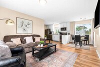 Building Photo - 18308 Mesle St