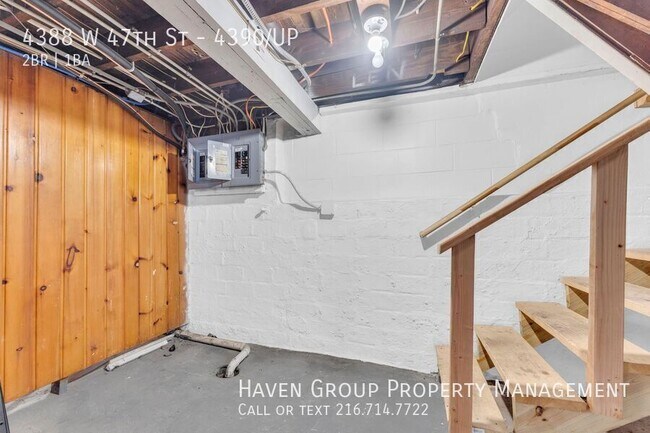 Building Photo - 4388 W 47th St