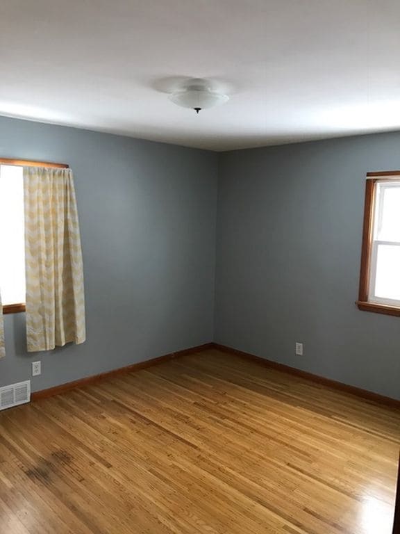 Master Bedroom - 60 east st