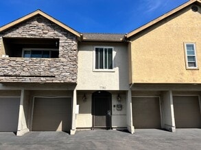 Building Photo - Beautiful Condo For Rent Near in Linda Vista