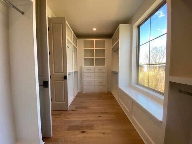 Building Photo - Beautiful New House in West Nashville - Hi...
