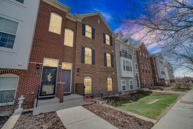 Building Photo - 57 Margaret Dr