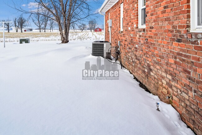 Building Photo - 9283 N.100 W. Fountaintown, IN 46130