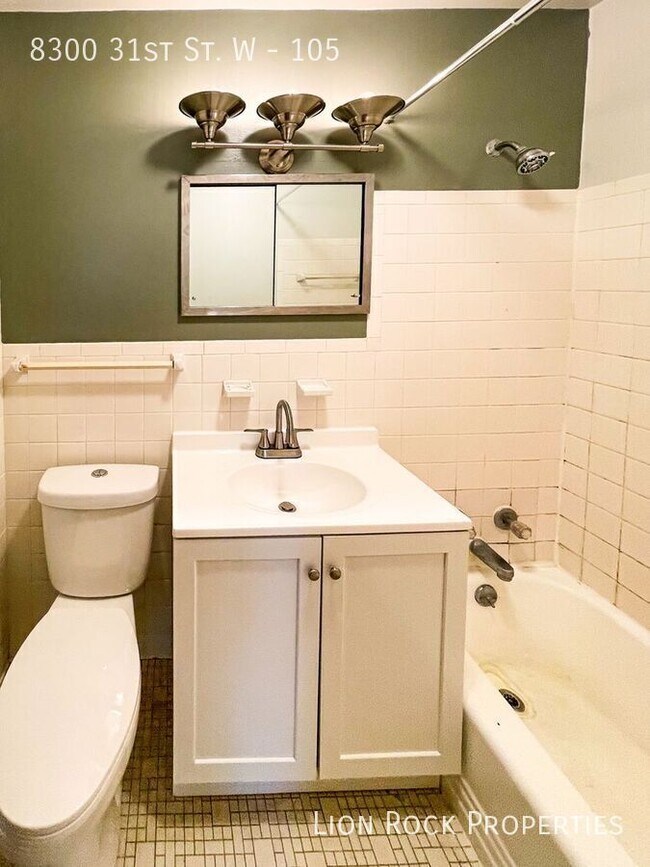 Building Photo - 8300 W 31st St